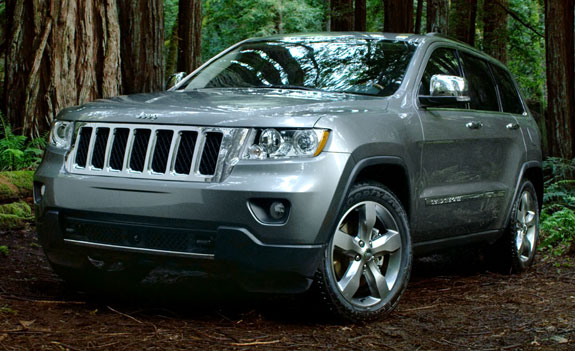 2011 Nissan pathfinder vs toyota 4runner